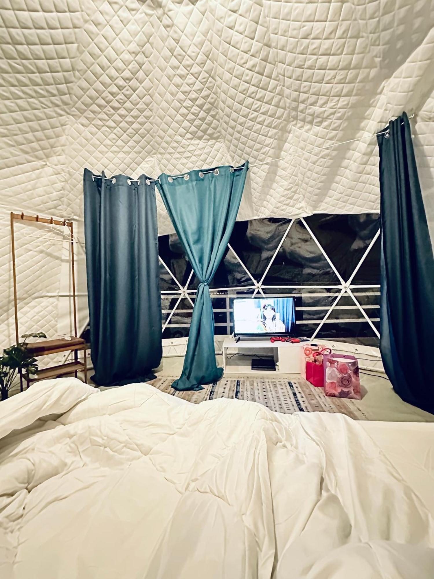 Gunung Medan Glamping & Cafe Hotel Kangar Bagian luar foto