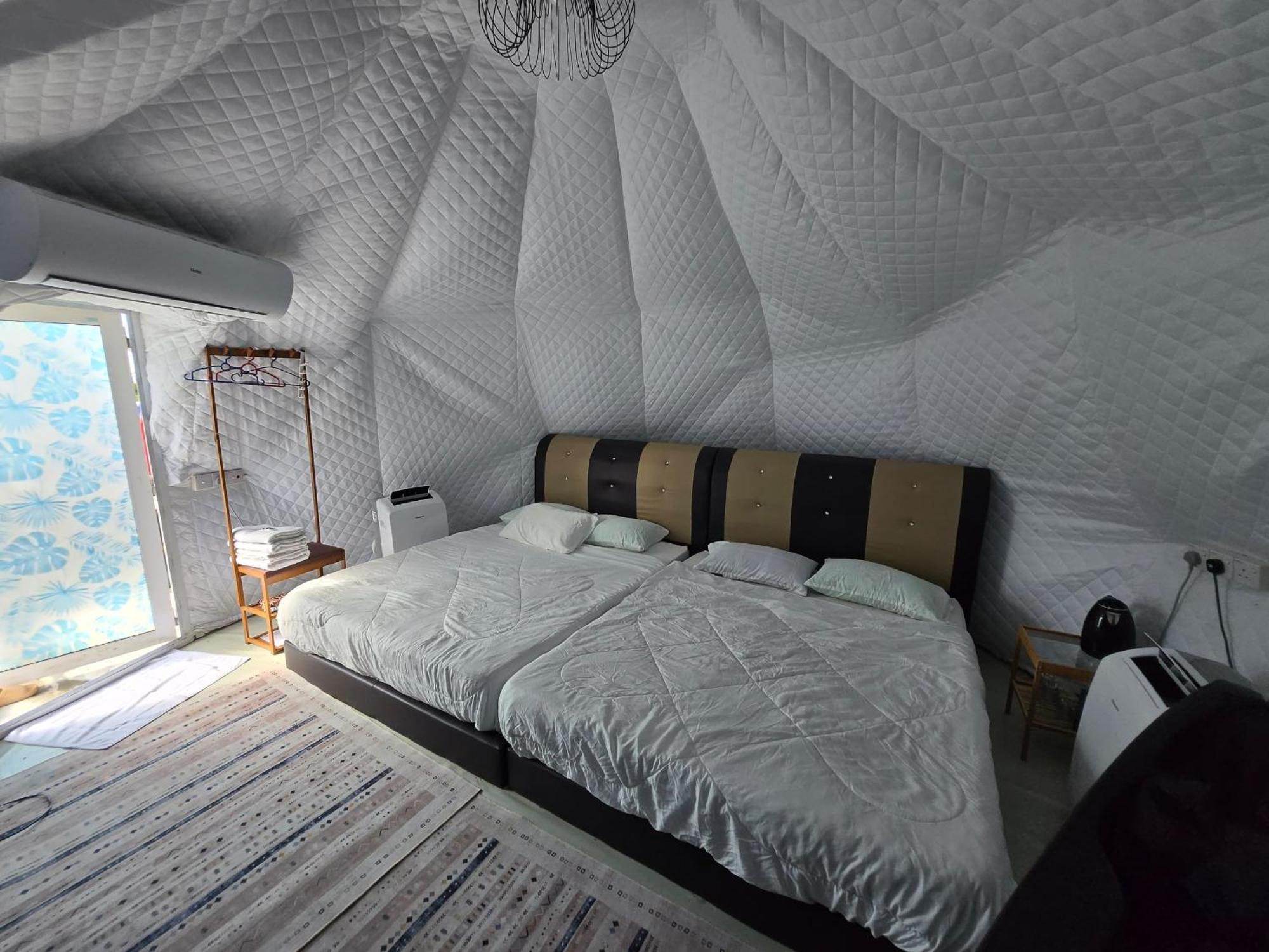Gunung Medan Glamping & Cafe Hotel Kangar Bagian luar foto