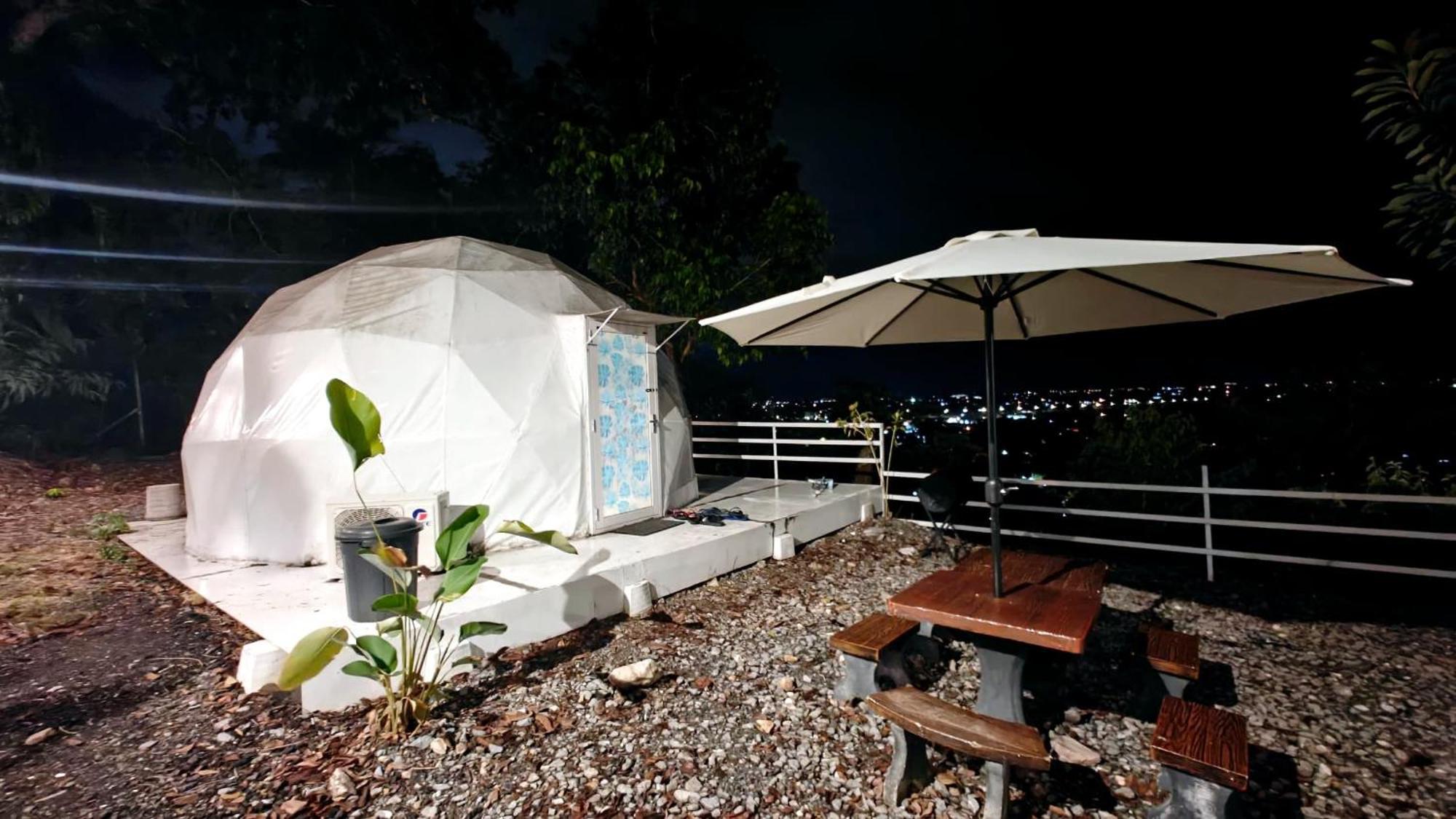 Gunung Medan Glamping & Cafe Hotel Kangar Bagian luar foto