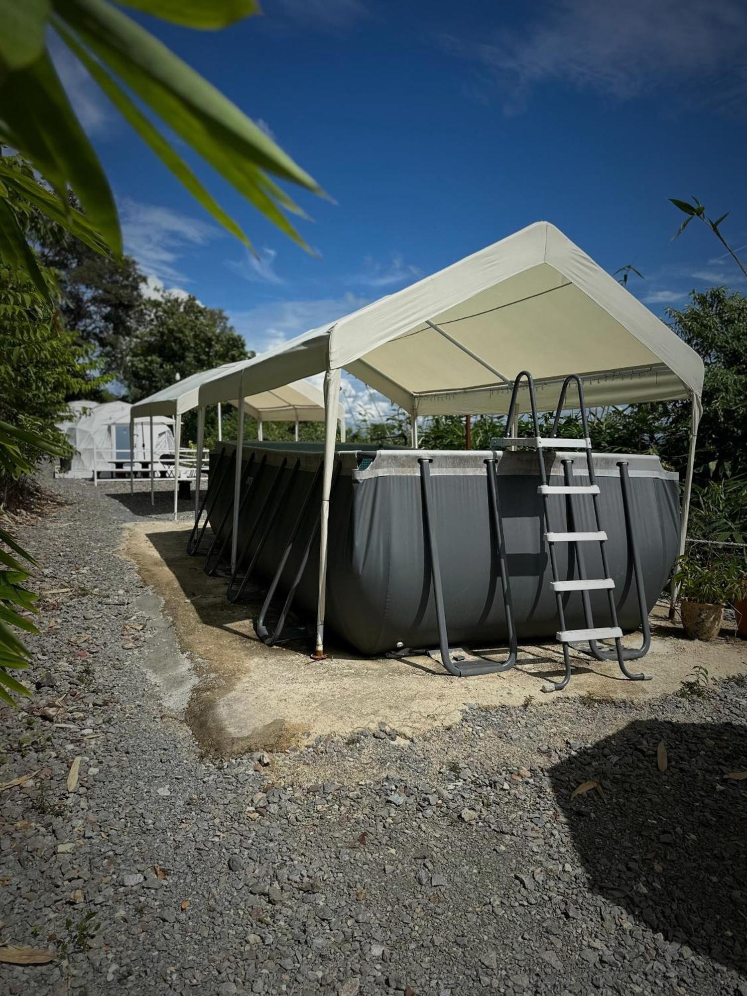 Gunung Medan Glamping & Cafe Hotel Kangar Bagian luar foto